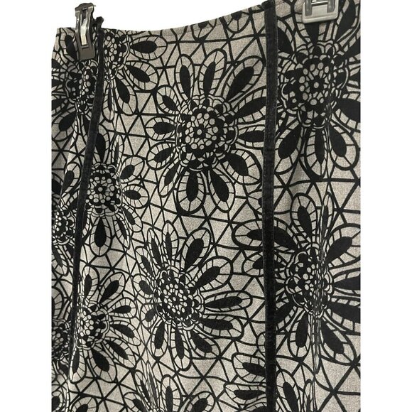 East 5th Velvet Burnout Floral design A-Line Skirt Ruffle Hem Gray/Black Size 6 - Picture 2 of 7